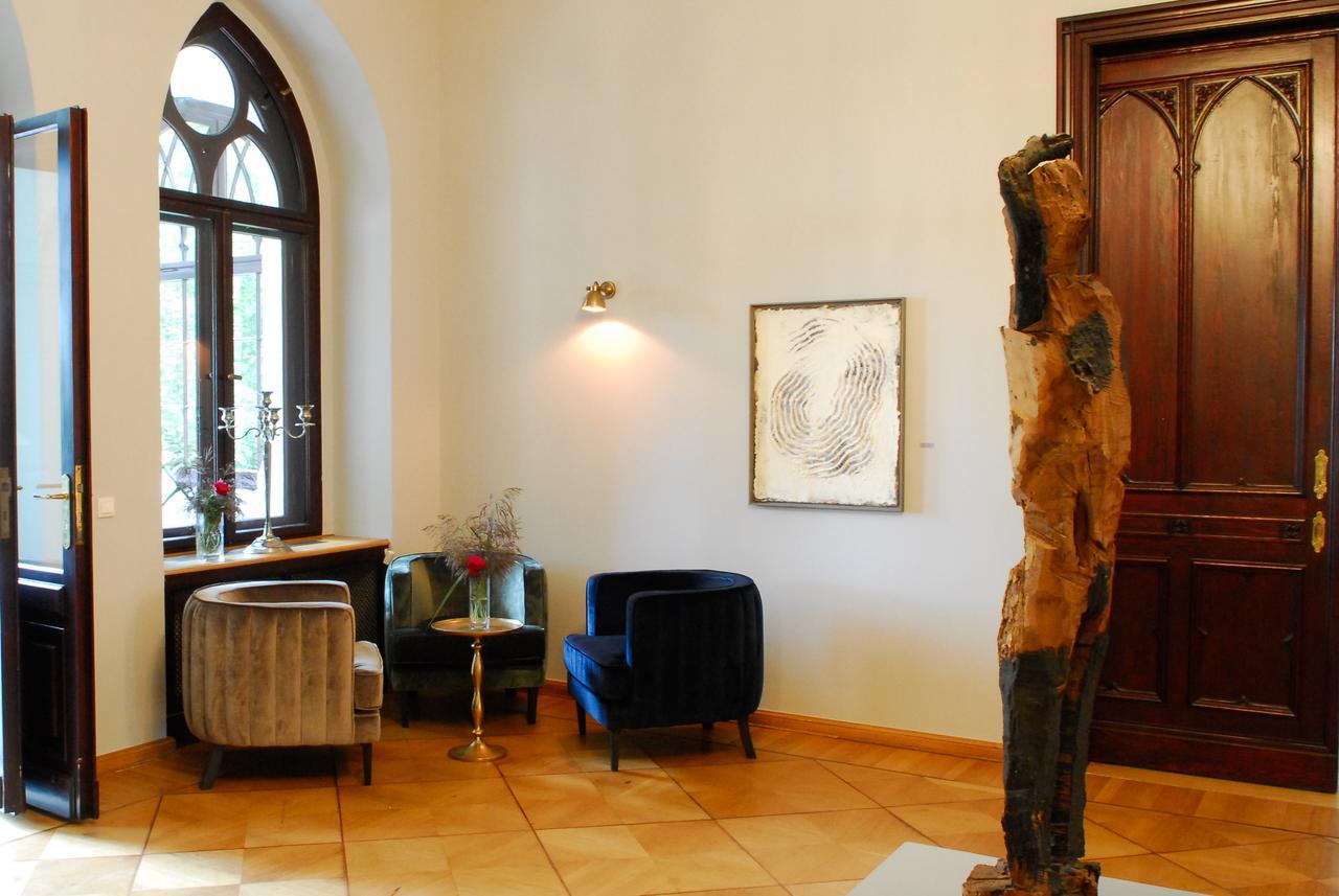 Romantik Hotel Schloss Reichenow Dış mekan fotoğraf